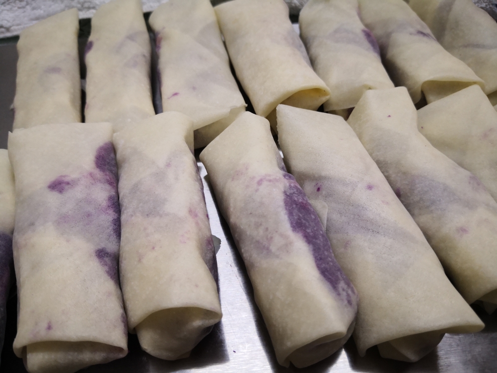 紫薯春卷的做法