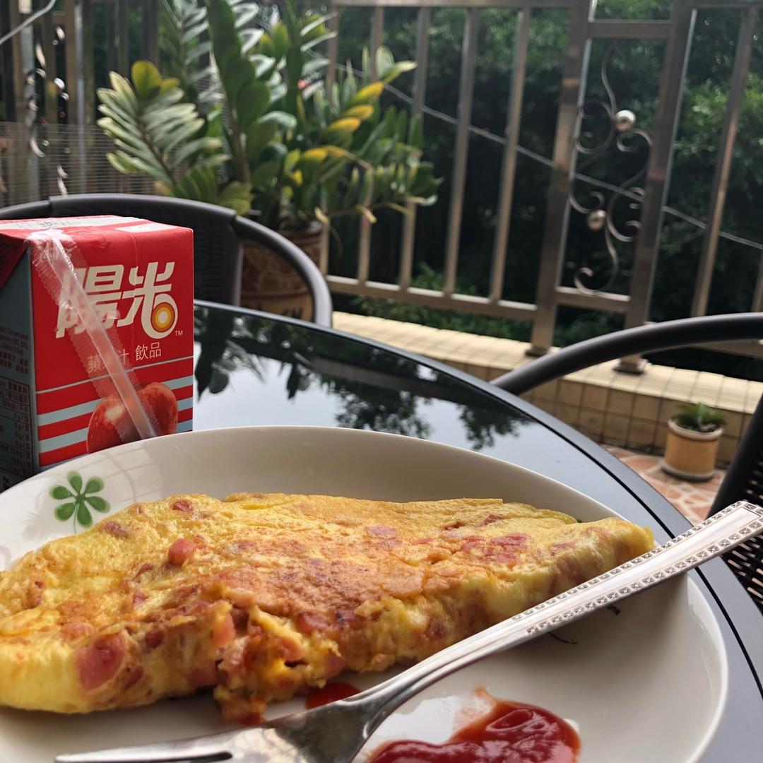 火腿番茄奶酪鸡蛋卷