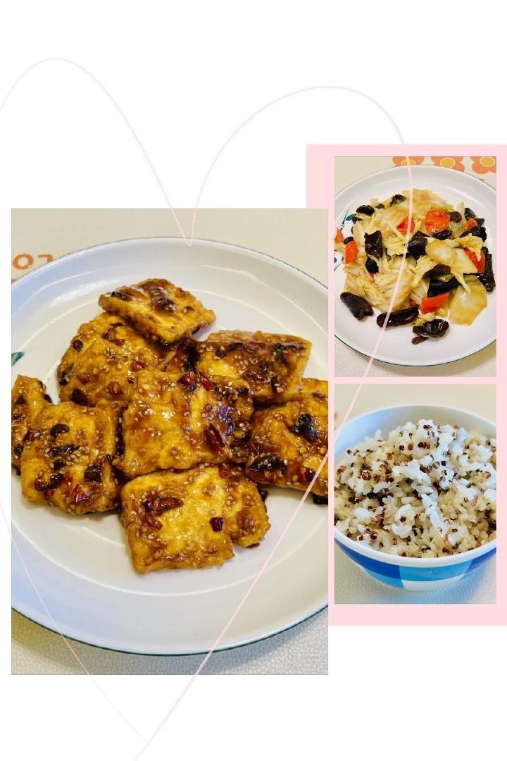 素🉑脆皮豆腐，大白菜炒木耳的做法