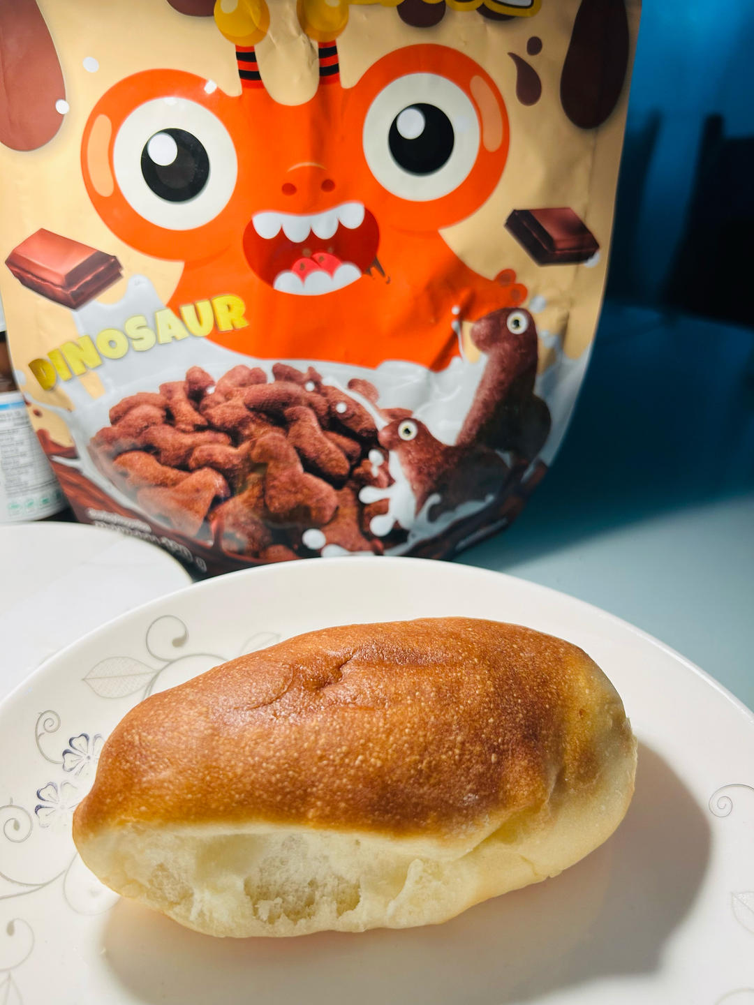 免揉膜的牛奶面包卷，没有厨师机也可以轻松做面包