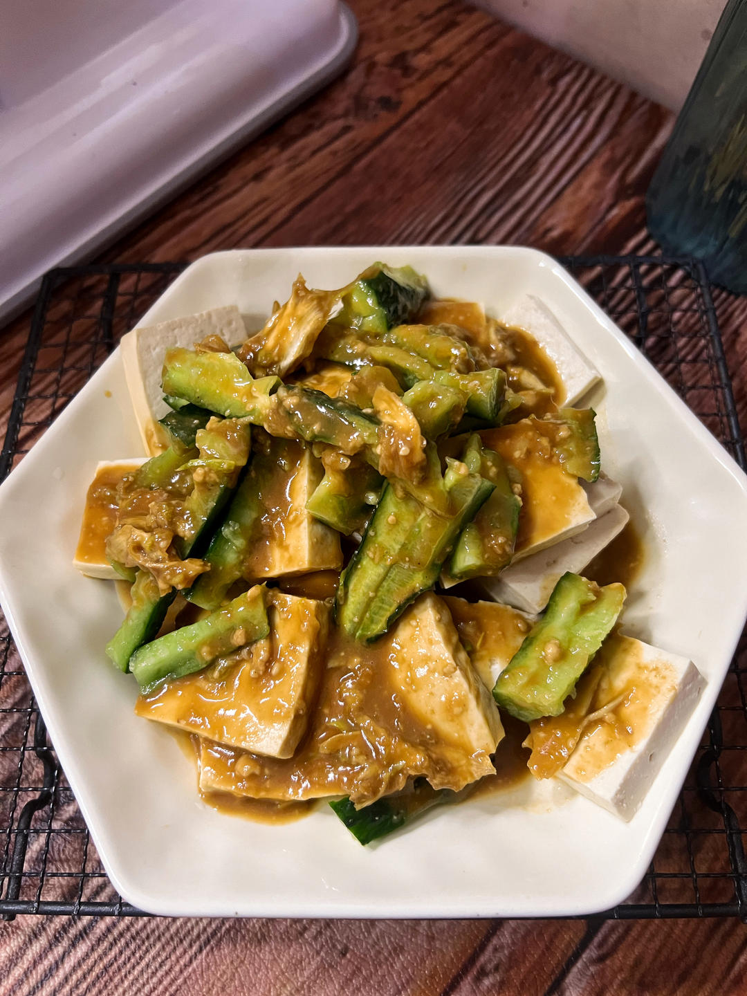 减脂餐麻酱蒜汁凉拌内酯豆腐魔芋粉