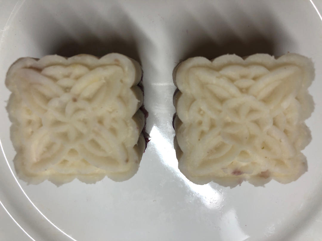 低卡低脂，健康好吃！制作简单——芋泥奶酪月饼