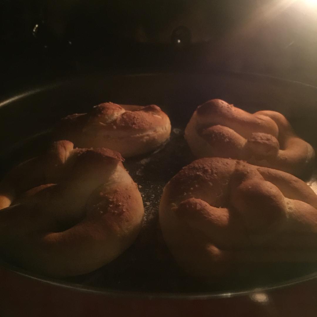 传统德式碱水包