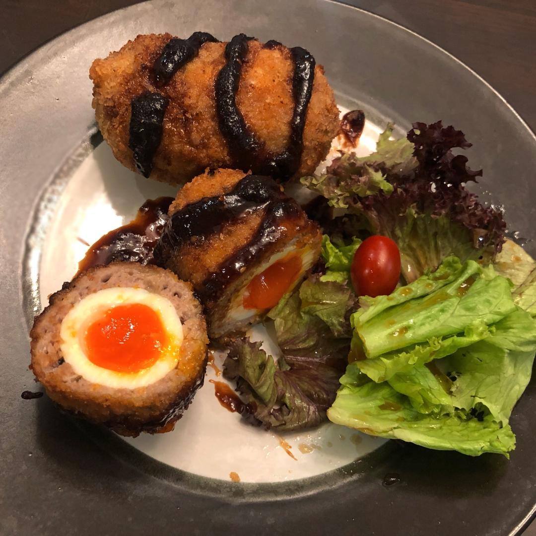 苏格兰炸蛋🏴󠁧󠁢󠁳󠁣󠁴󠁿「鸡蛋与肉的完美组合」简单料理也能有高大上美食