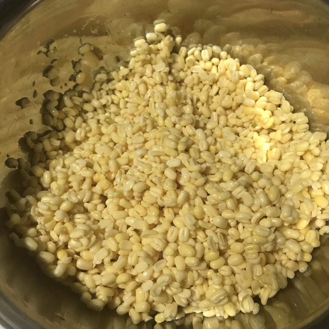 绿豆脱皮（最省劲的方法）