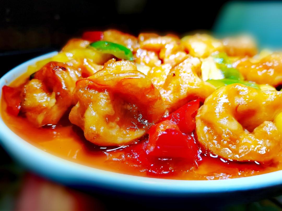 菠萝咕咾虾