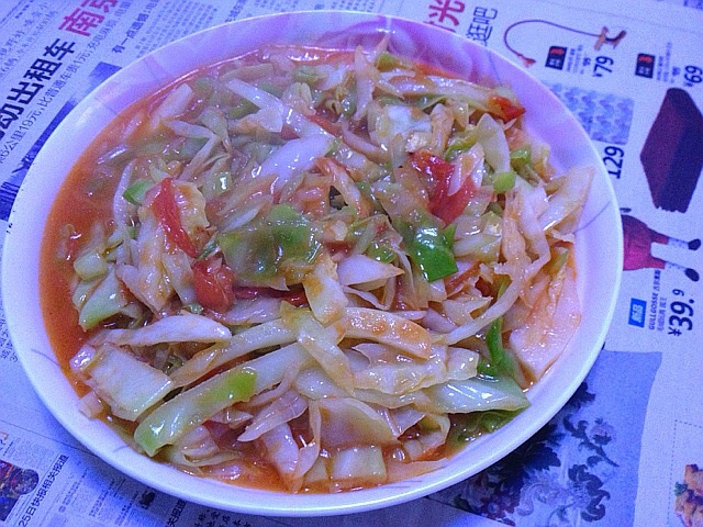 西红柿炒包菜丝