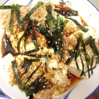 日式凉拌豆腐（冷や奴）