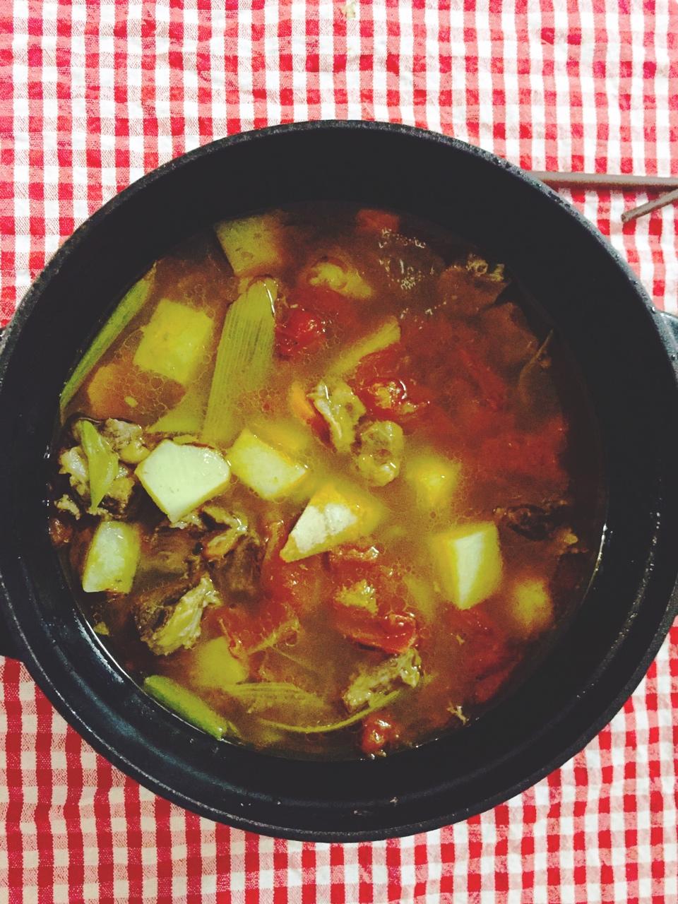 西红柿牛腩土豆