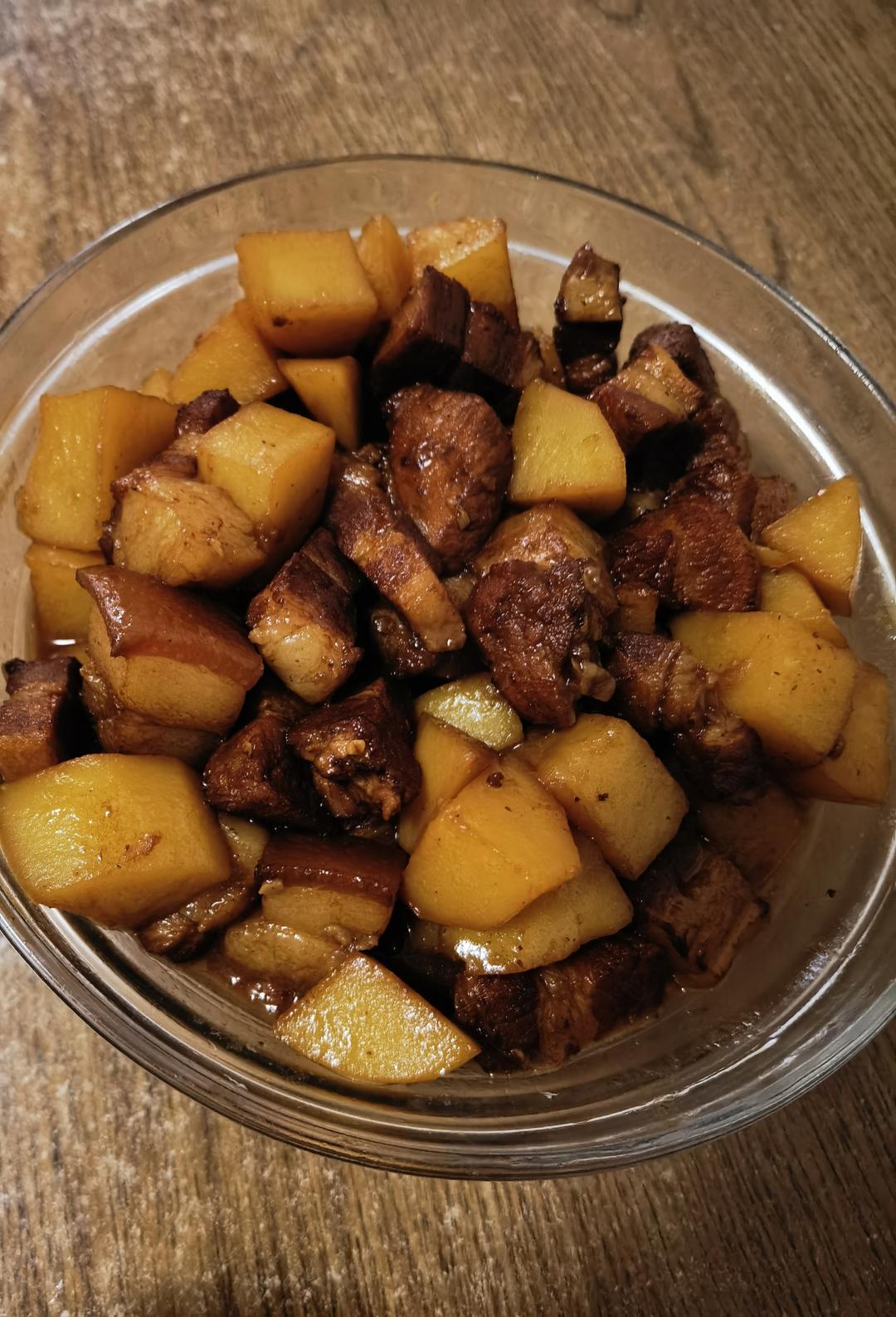 红烧肉炖土豆（丝毫不腻）