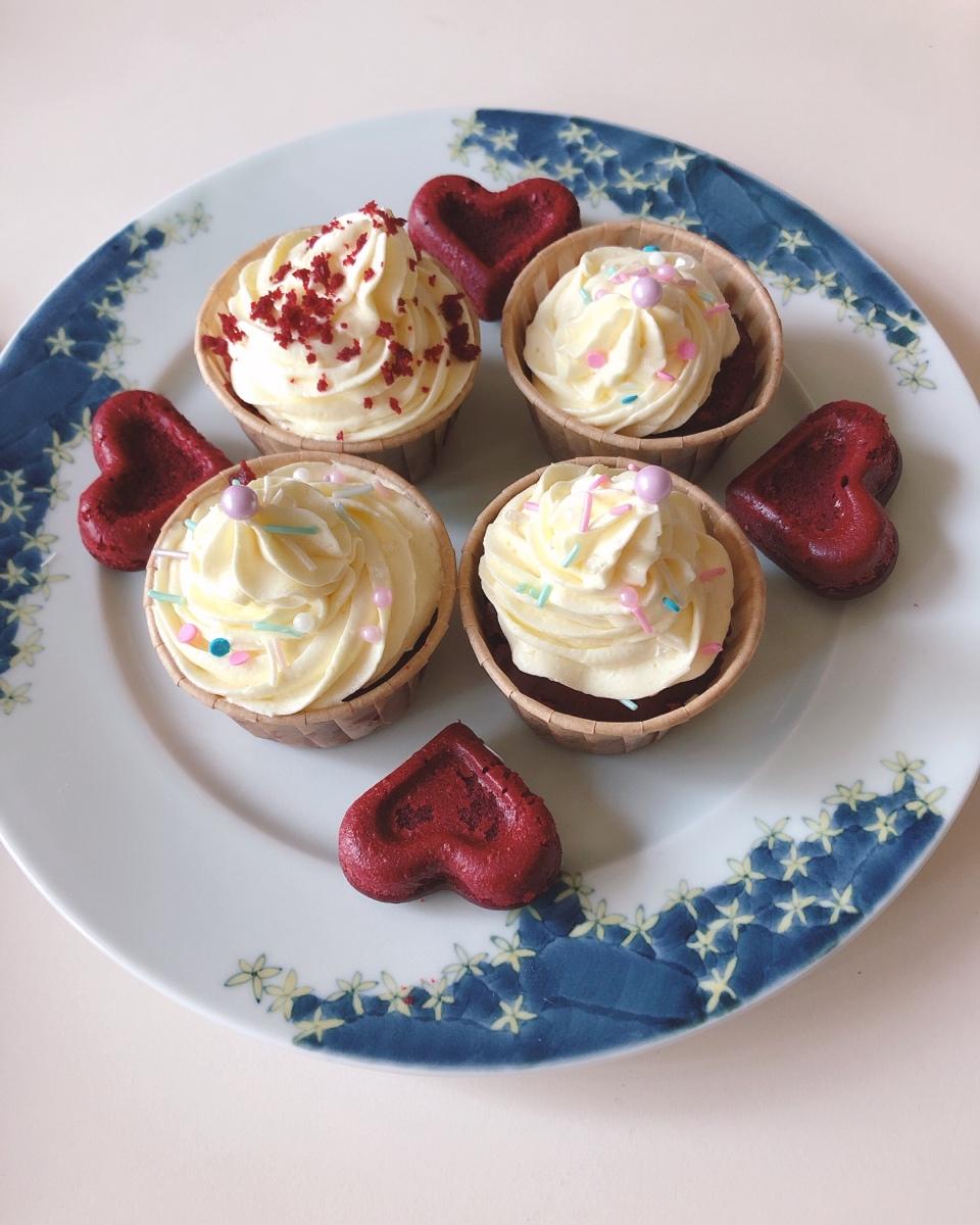 传统红丝绒杯子蛋糕（极软无泡打粉）Red velvet cupcake
