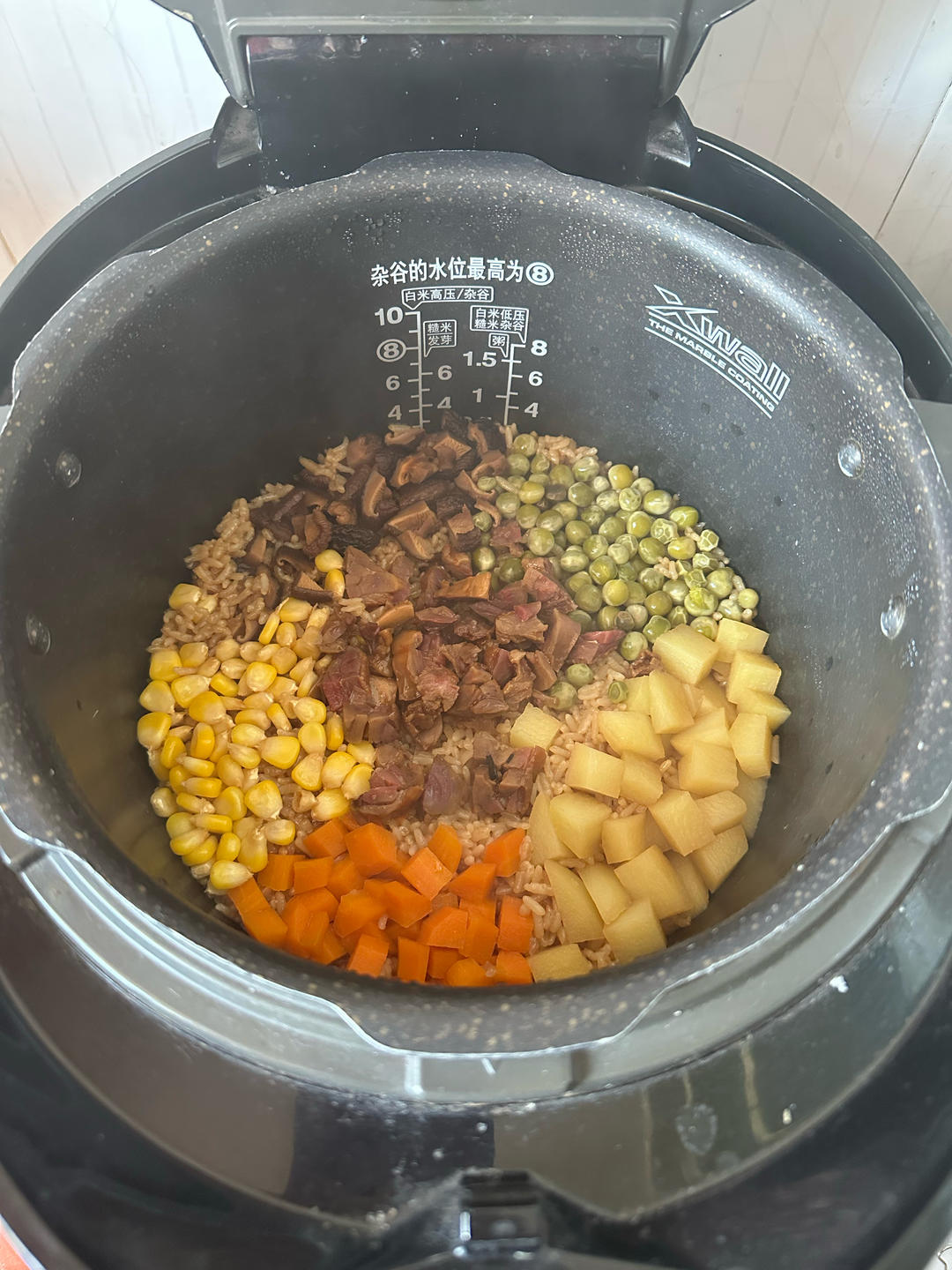 香绝了❗❗吃了还想吃的土豆腊肠焖饭❗❗