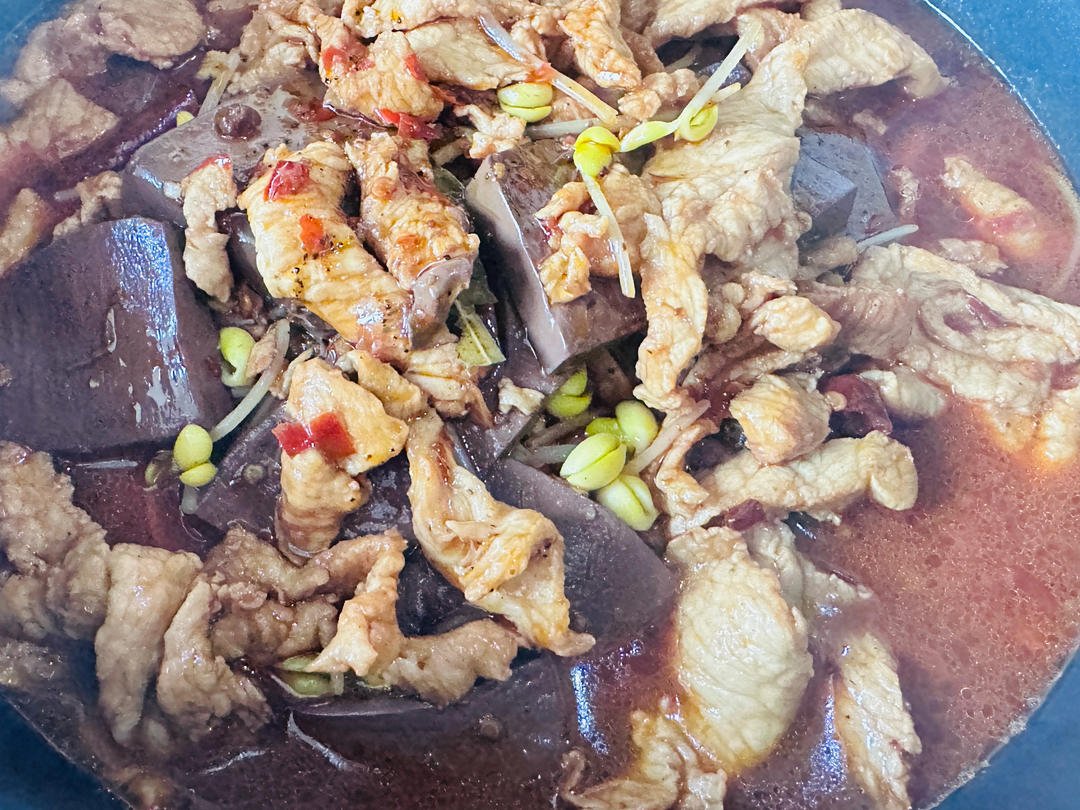 跟四川朋友学的水煮肉片 这也太香了！！