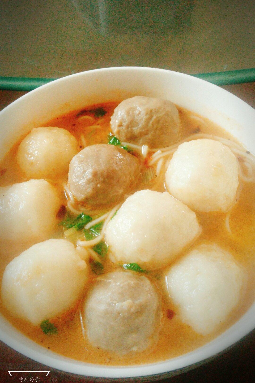 一碗朴素的牛肉丸面