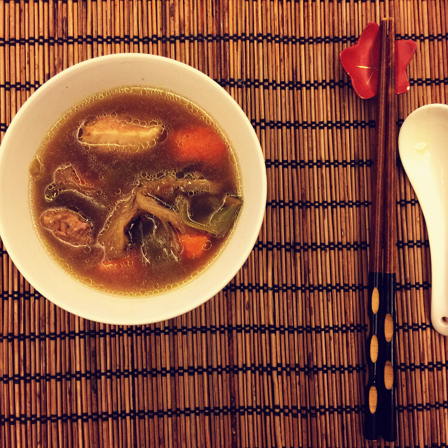 霸王花猪骨老火汤