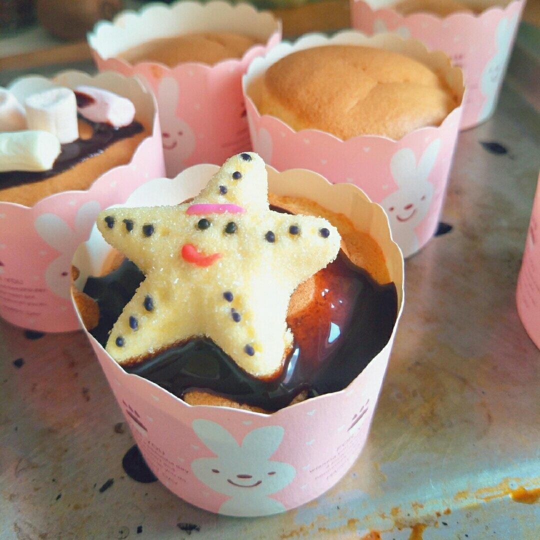不回缩杯子蛋糕cupcake