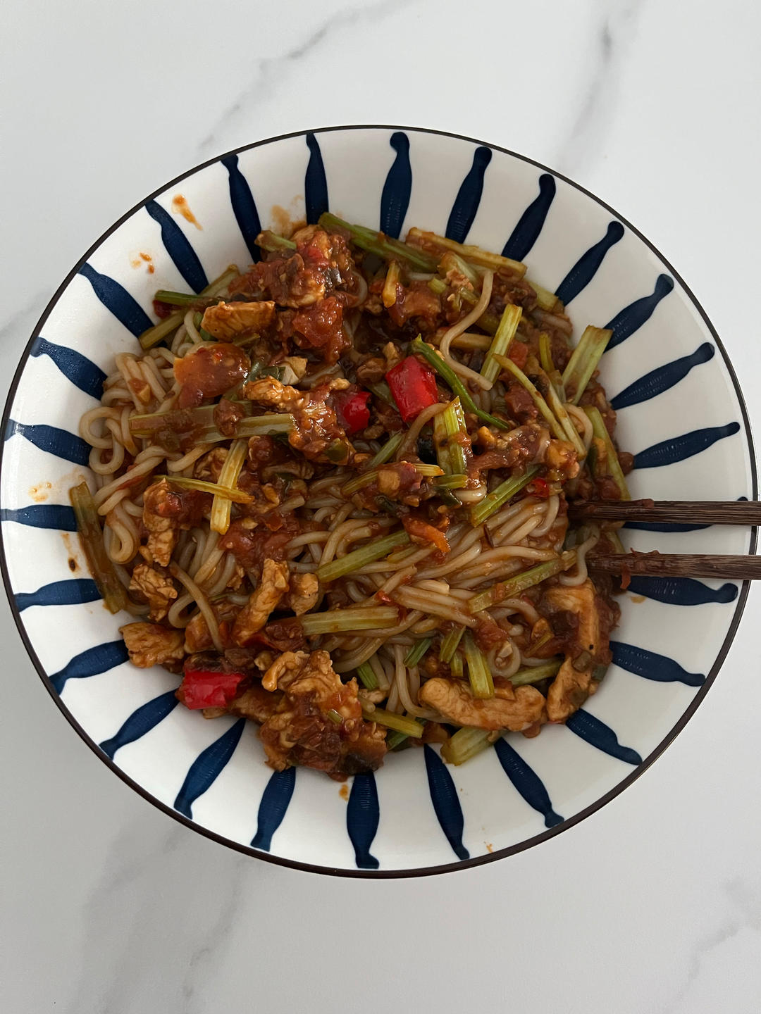 这份新疆炒米粉，香辣浓郁很正宗 ~