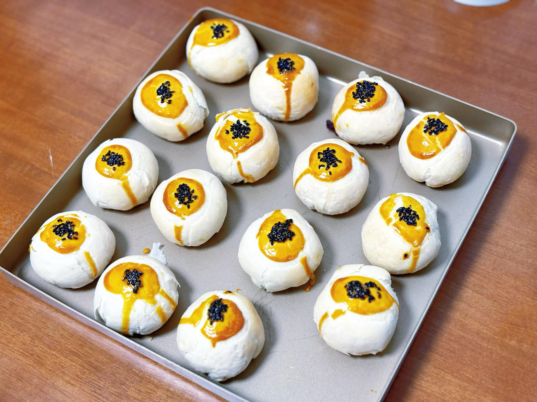 免揉免松弛超快手不破酥不混酥的蛋黄酥—新手一看包会