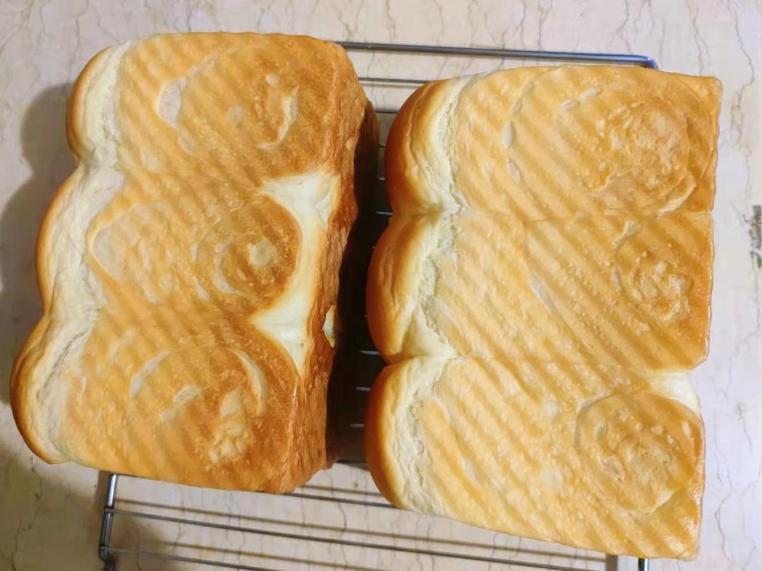 烫种吐司面包