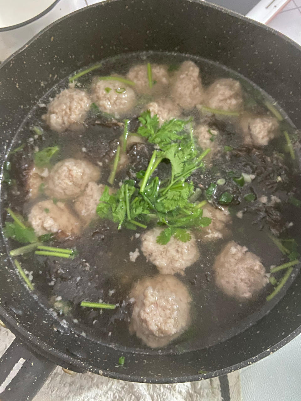 🔥这个季节一定要给孩子多喝这道紫菜肉丸汤，补铁又补钙❗️