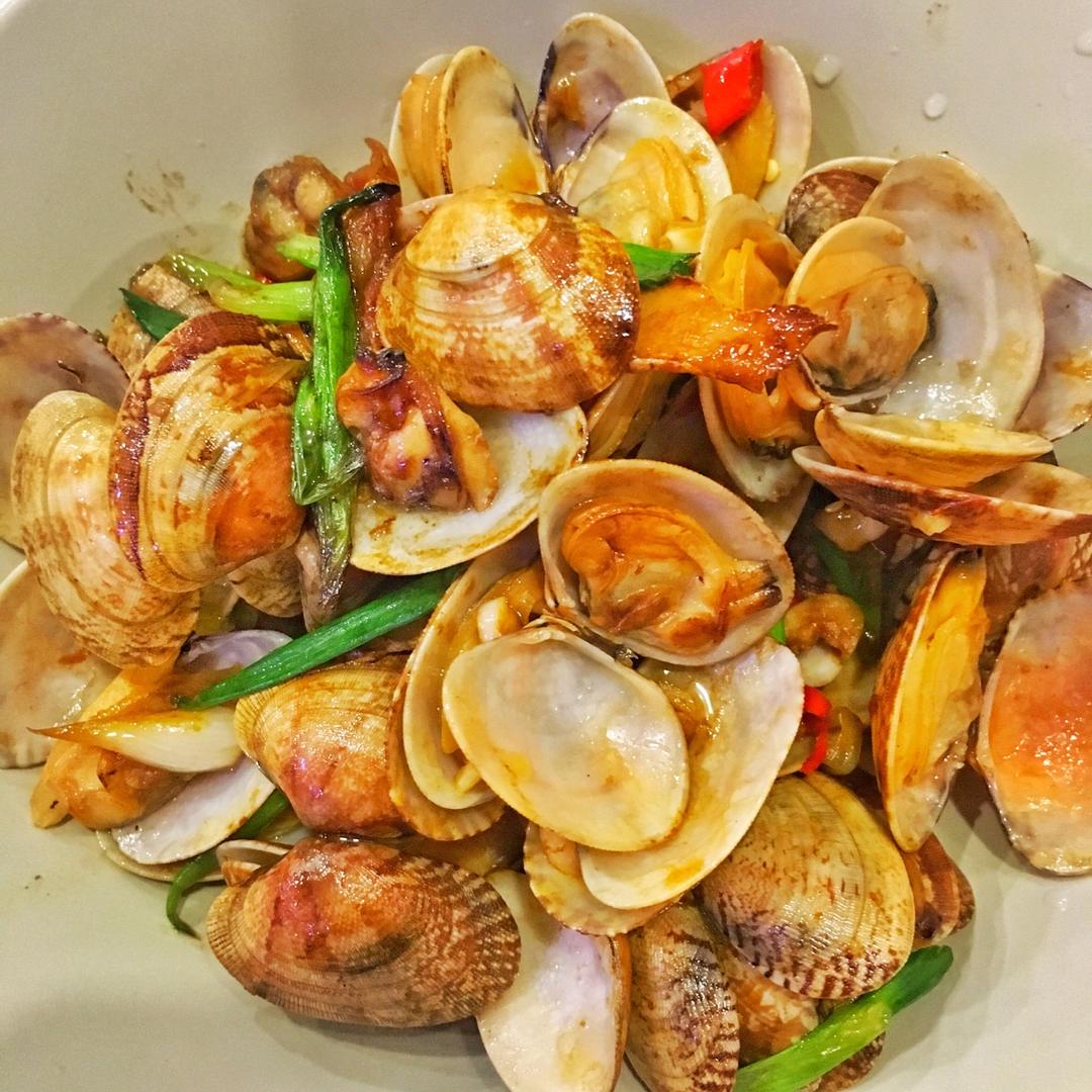 秋小宅做的蒜香炒花甲