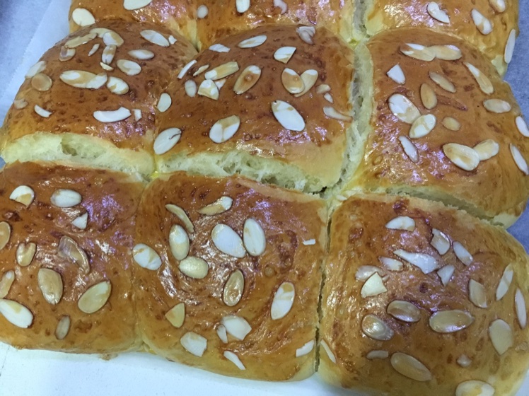鲜奶油小餐包（一次发酵）