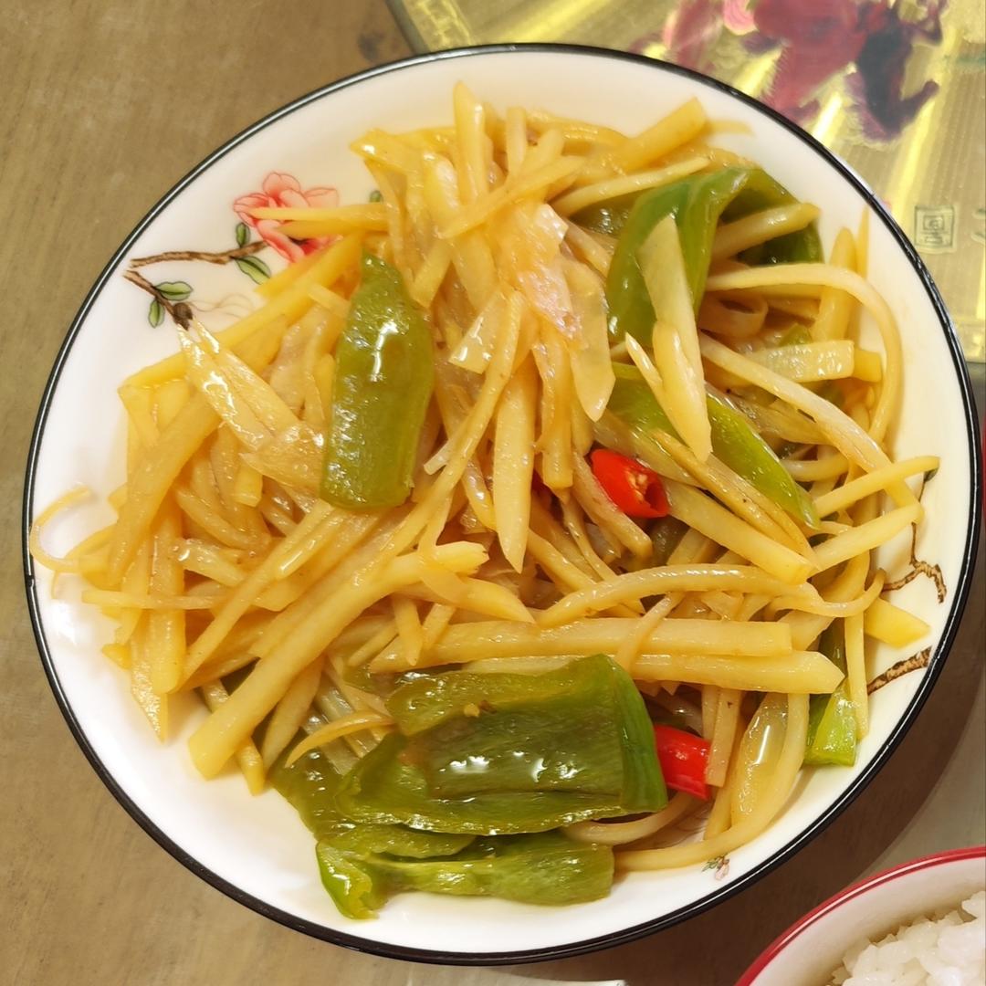 酸辣土豆丝的家常做法 超级下饭