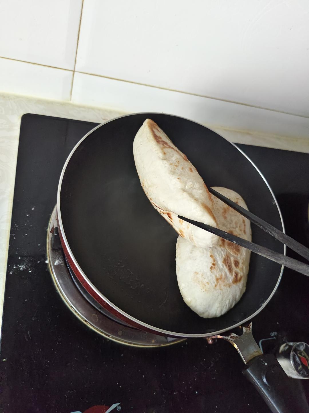 万物皆可装的口袋饼