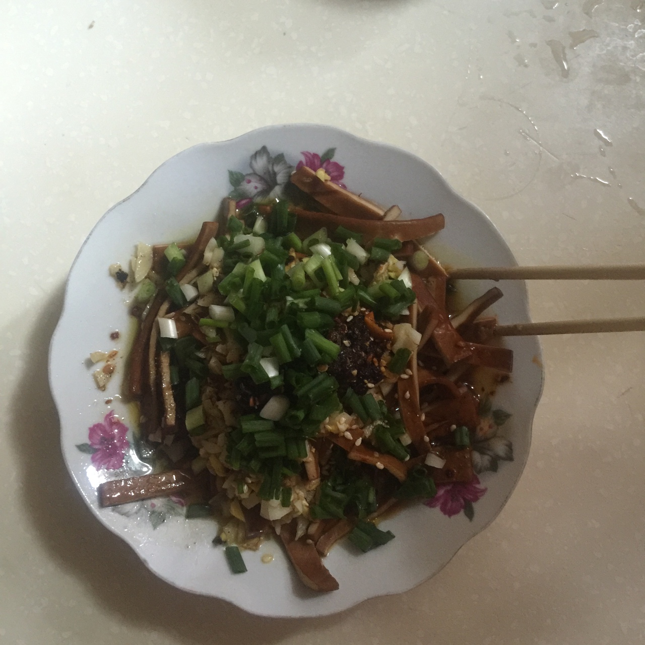 凉拌豆腐皮