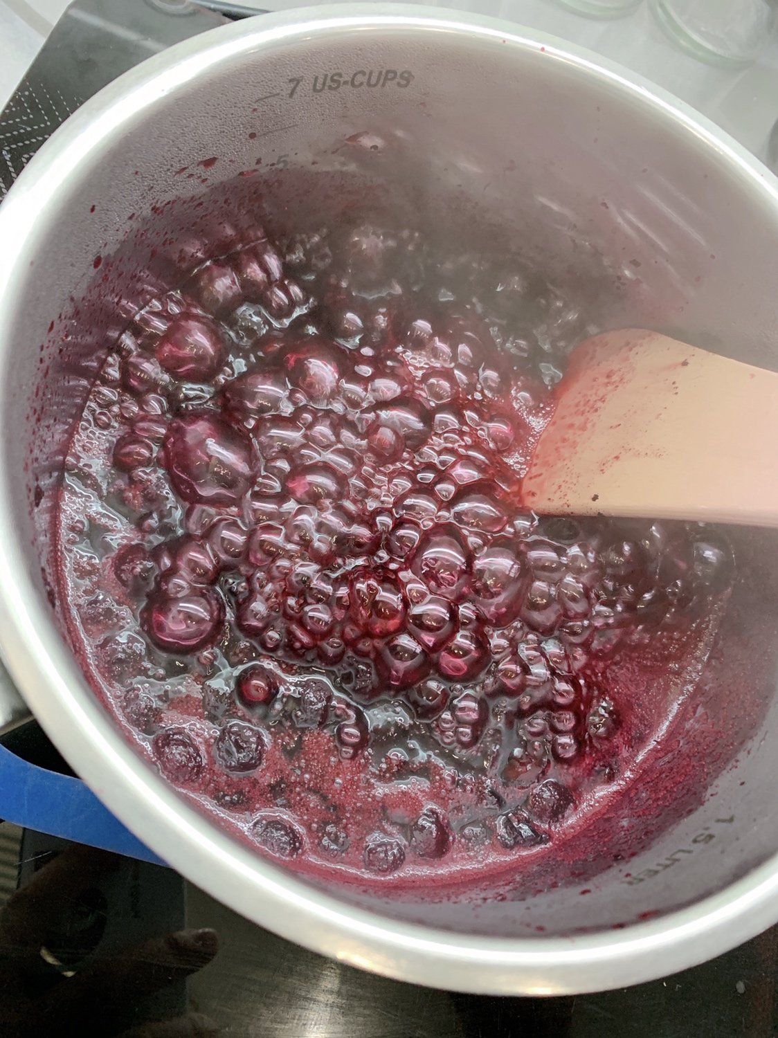 酸甜爆浆蓝莓果酱的做法 步骤4