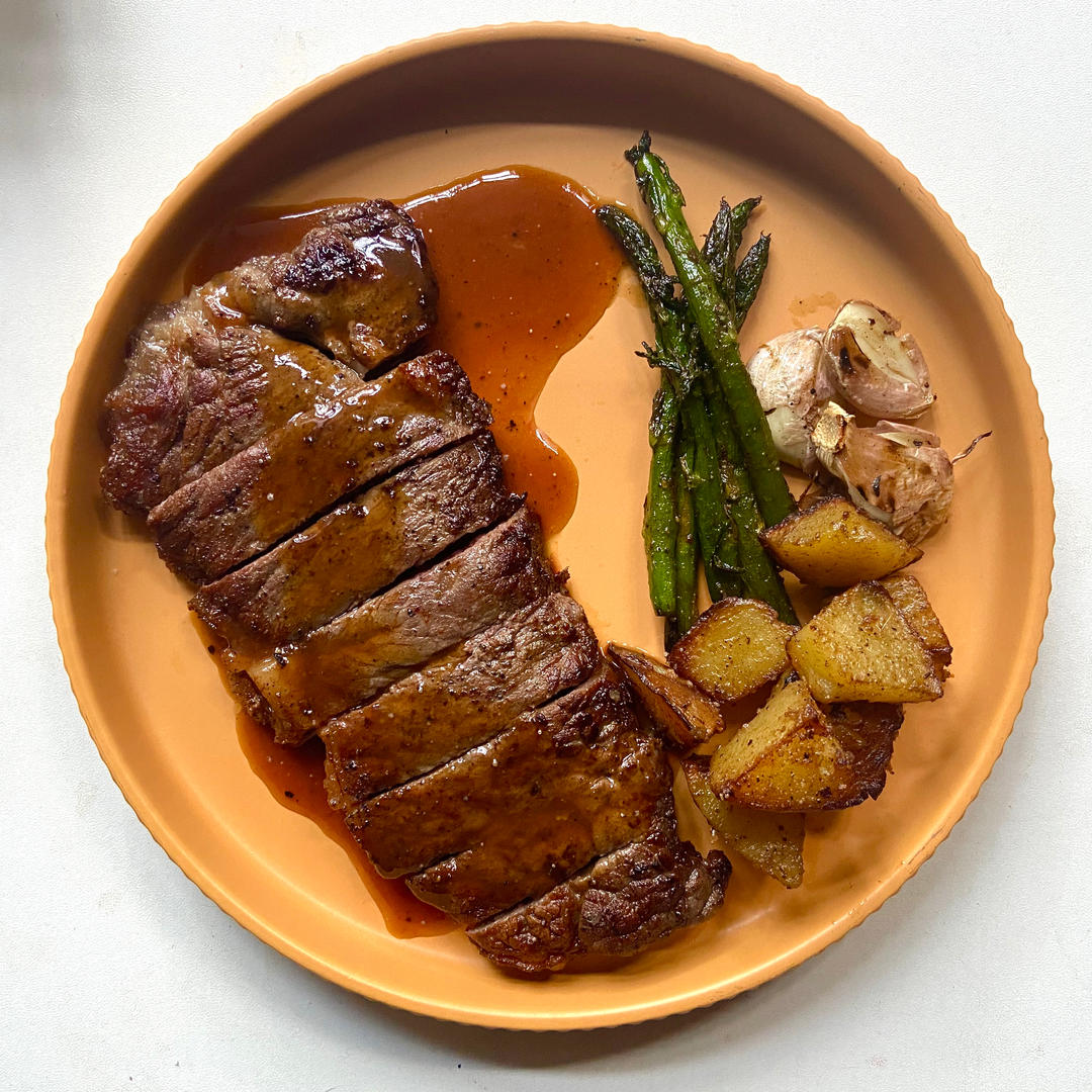 好吃到哭的煎牛排