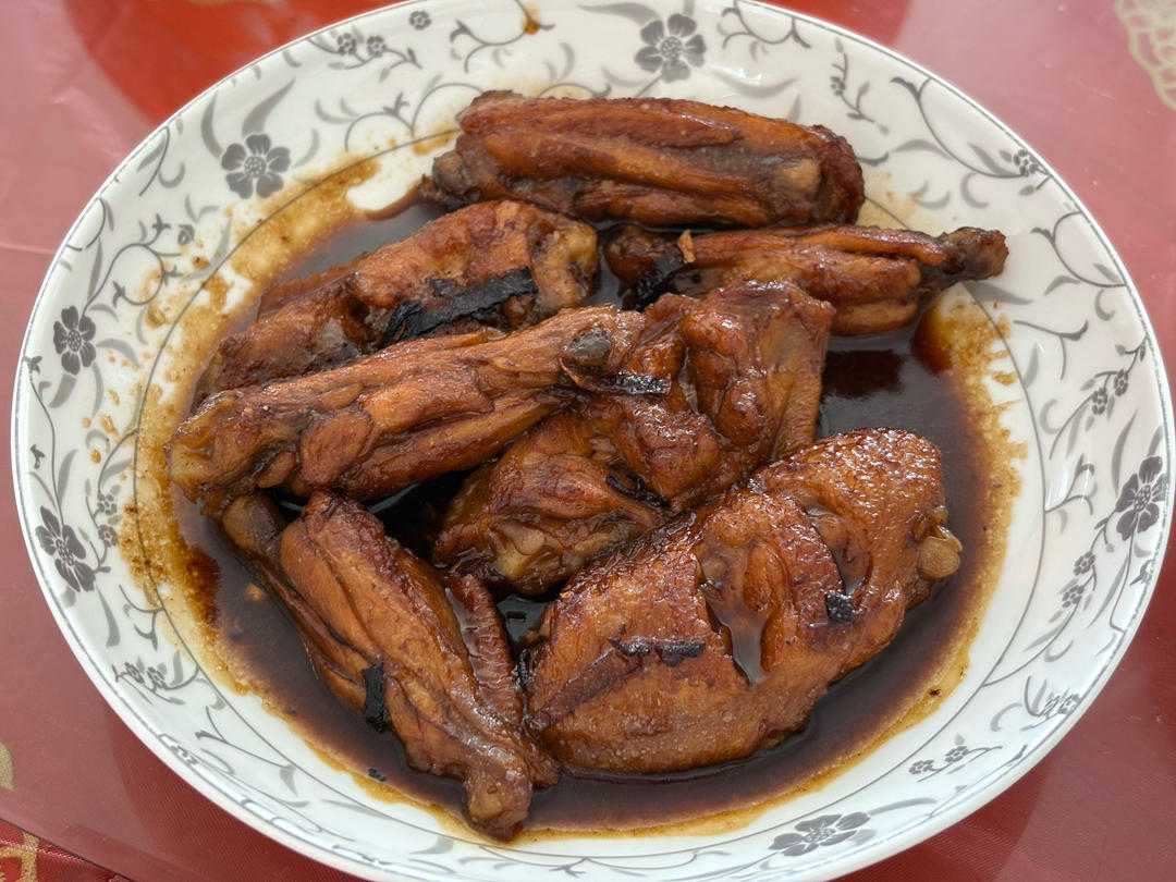 厨师长教你：“可乐鸡翅”的家常做法，味道鲜嫩可口，先收藏起来