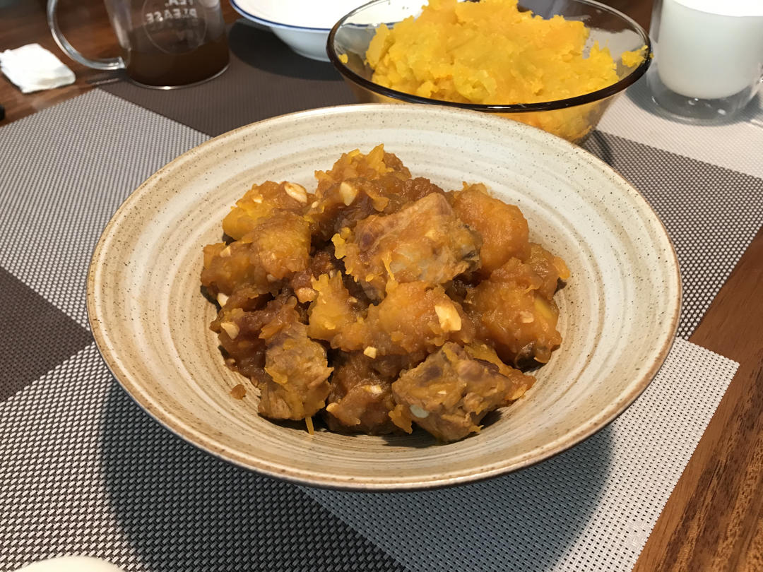 番茄排骨【7月北鼎珐琅铸铁锅食谱】