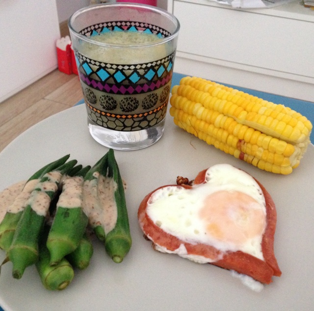 做过 爱心香肠煎蛋 总觉得鸡蛋不煎到9成熟会有细菌