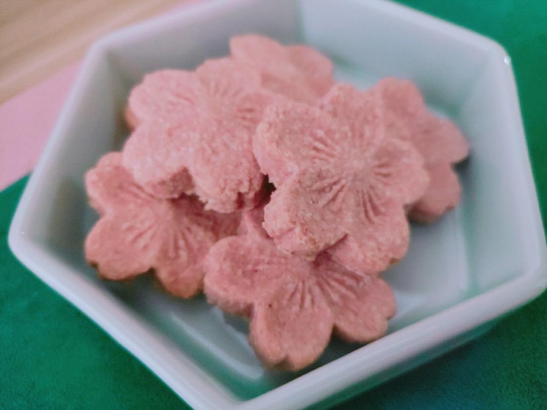 樱花椰子味曲奇饼干