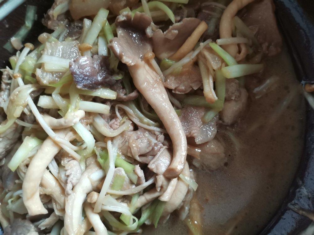 最好吃的韭黄炒肉