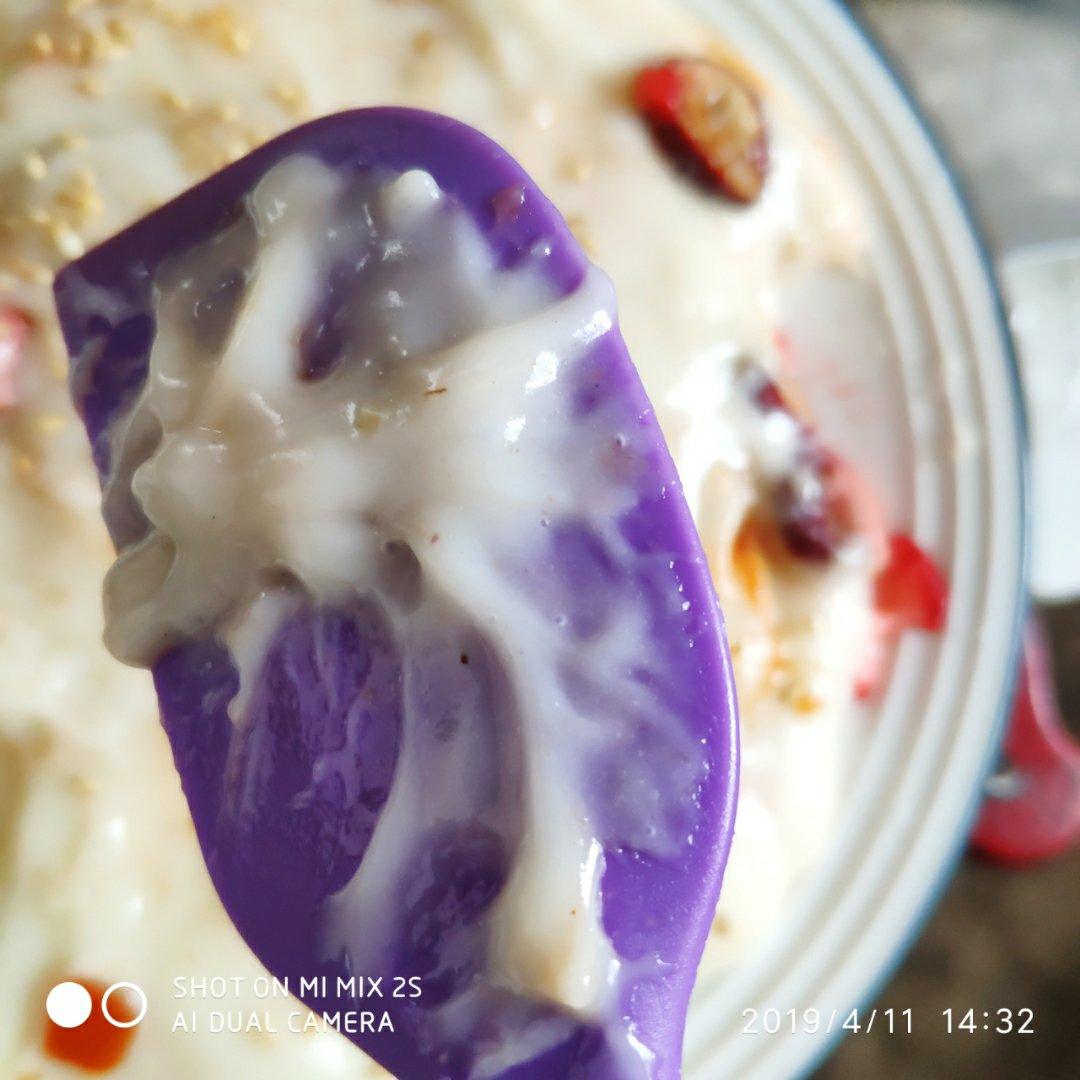 红豆什锦糯米蒸糕