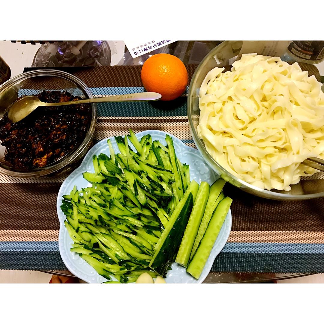 老北京炸酱面