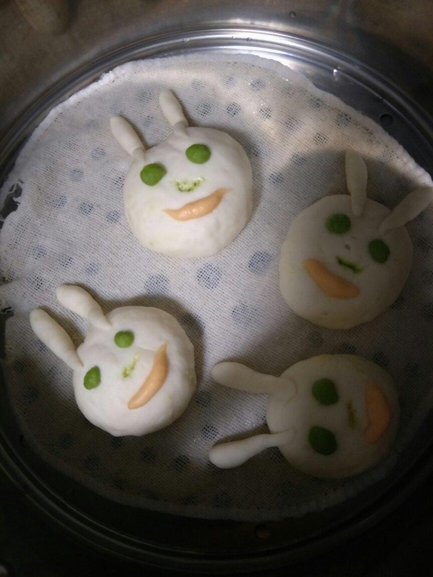 超可爱小兔子卡通造型馒头