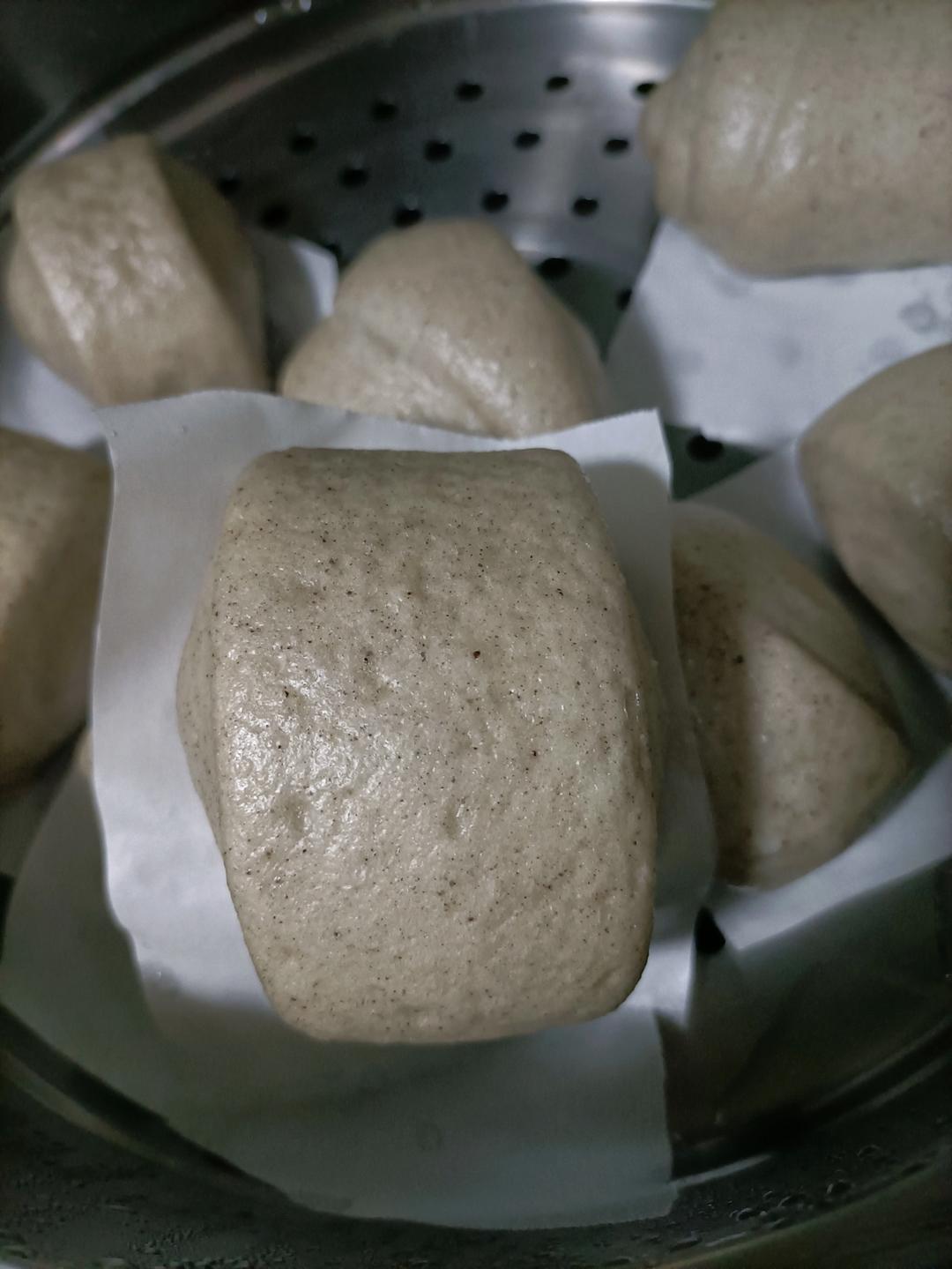 一发奶香小馒头，口感特别好！