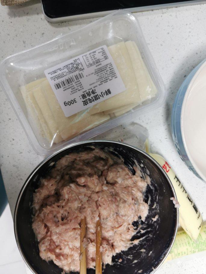 滑嫩可口的山药瘦肉粥 | 北鼎珐琅铸铁锅