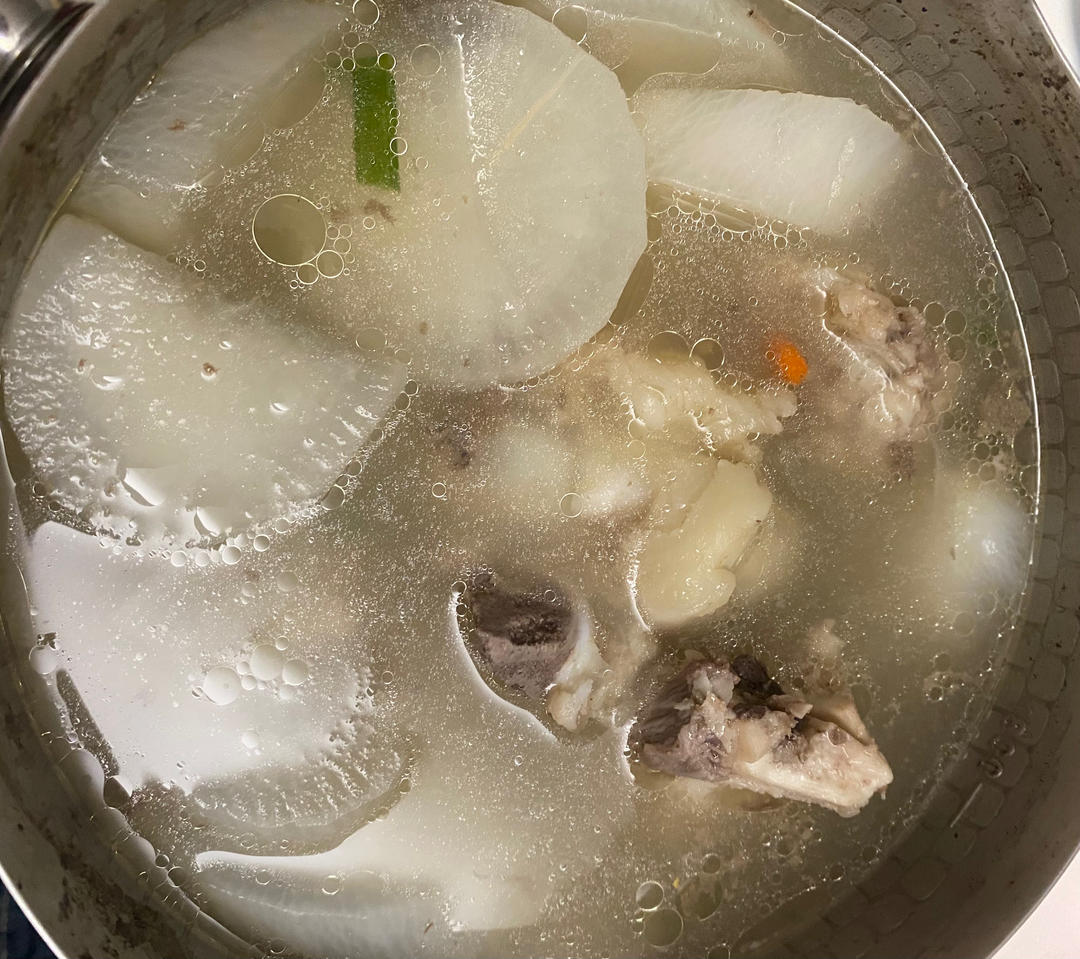 萝卜筒骨汤（家庭高压锅版）