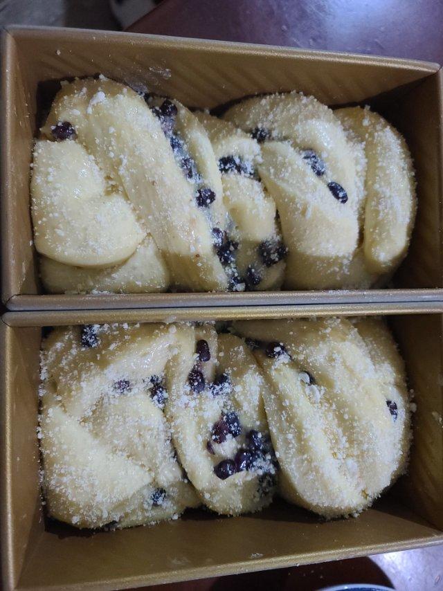 绝配の蜜豆奶酥吐司