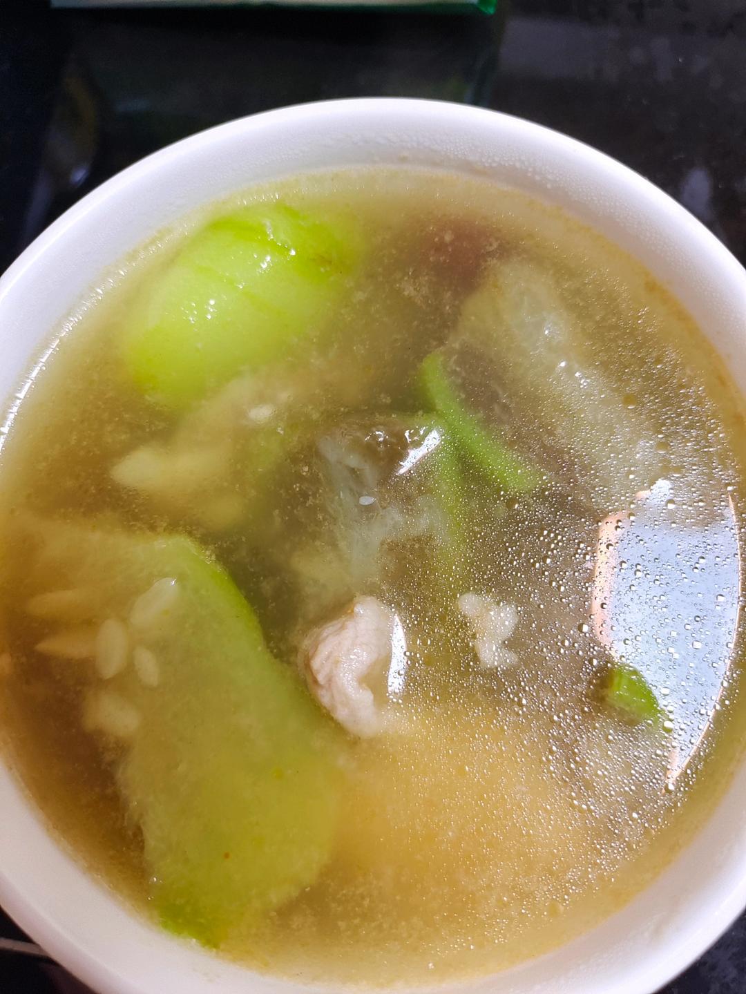 外婆家的味道：丝瓜滑肉