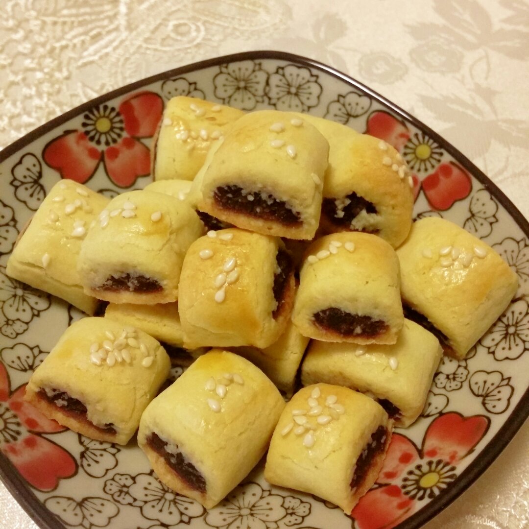 一口豆沙酥