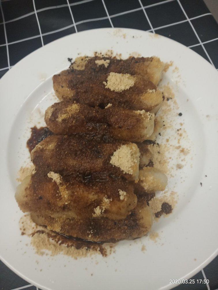 娃舔手指的黄豆粉(炸锅烤)