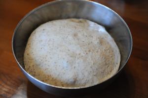 天然酵母干果馅面包的做法 步骤4
