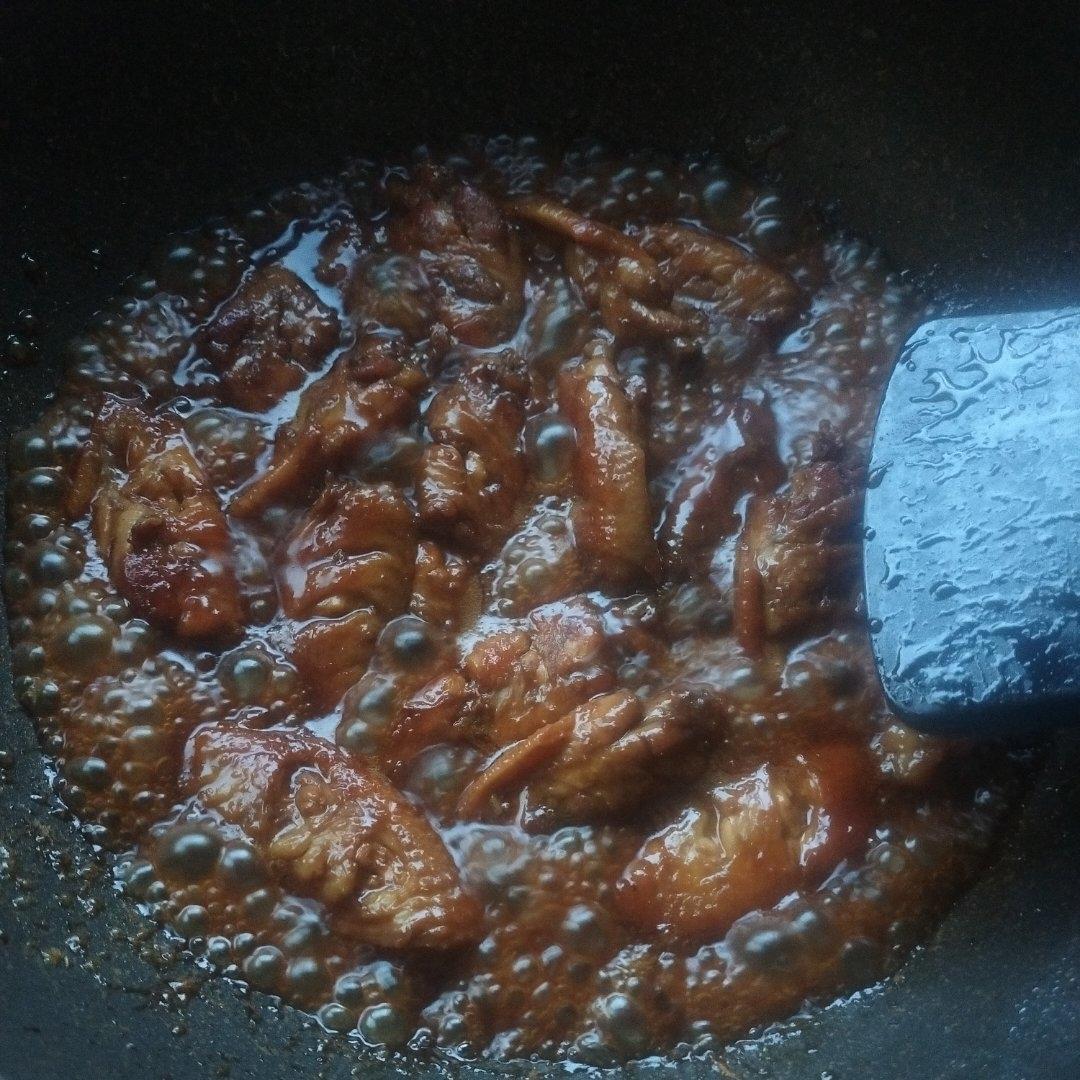 厨师长教你：“可乐鸡翅”的家常做法，味道鲜嫩可口，先收藏起来