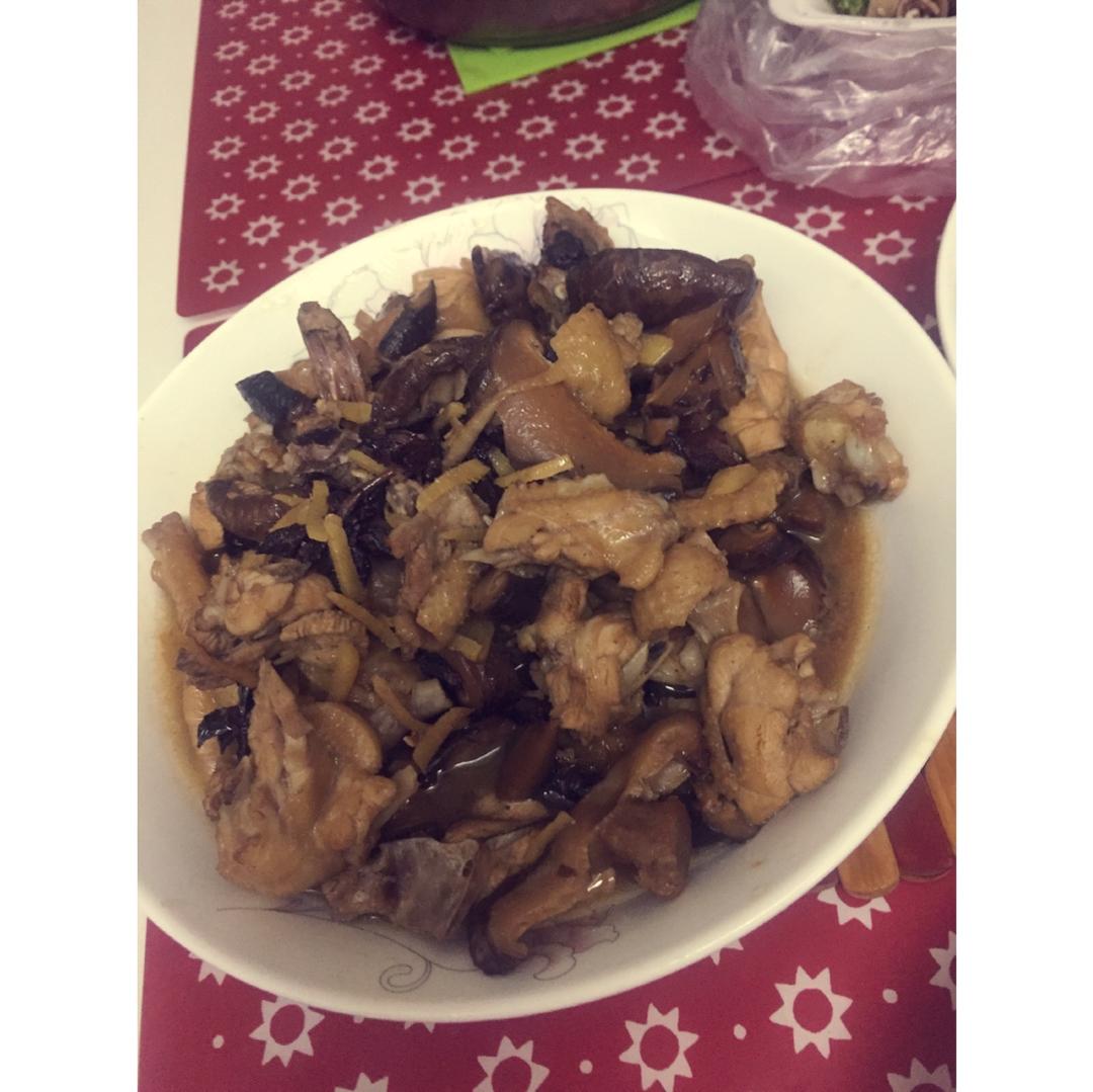 香菇炖鸡