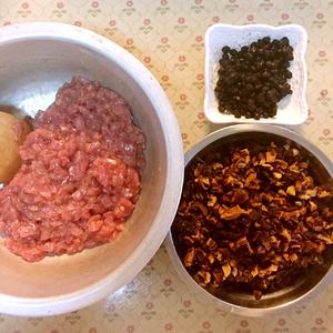 豆豉香菇牛肉酱的做法 步骤1